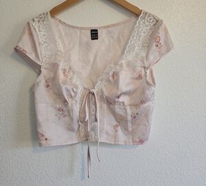 SHEIN Pink Floral Lace Crop Blouse